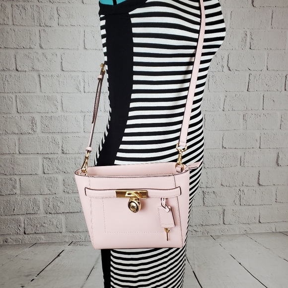 Sold Michael Kors blossom Hamilton Traveler bag - Picture 2 of 12